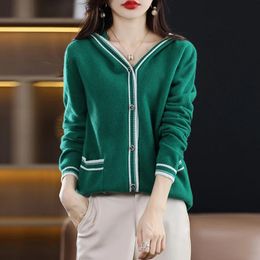 Sweaters Ladies Sweater Autumn And Winter New Hooded Cardigan Colour Matching Long Sleeve Sweater Loose Joker Wool Knitted