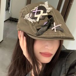 Berets 2023 Personality Love Bow Forward Hat Autumn Women Retro Casual Beret Cap Outdoor Sweet Fashion Sboy Painter Hats Casquette