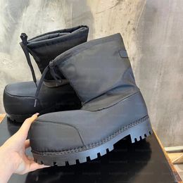 Низкие лыжные ботинки Аляска Парижская мода Мужчины Женщины ЛЫЖНАЯ ОДЕЖДА Снежные ботинки дизайнерская обувь на платформе черно-белая обувь Размер 35-44