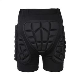 Skiing Padded Shorts Outdoor Motorcycle Sports Skiing Shorts Hip Pad Protector Armor Bike Downhill Ski Snowboard Skate Pants Moto Shorts 231218