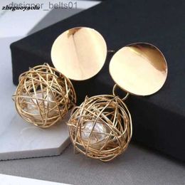 Dangle Chandelier 2019 Fashion Statement Earrings 2018 Ball Geometric Earrings For Women Hanging Dangle Earrings Drop Earring Modern JewelryL231219