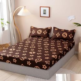 Bedding Sets Fashion Design Bed Sheet Trendy Household Mattress Protector Dust Er Non-Slip Bedspread With Pillowcase Top F0087 21031 Dhwin