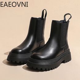 Boots Autumn Platform Chelsea For Women Fashion Slip On Short Female Elegant Thick Bottom Women's Winter Footwear 231218