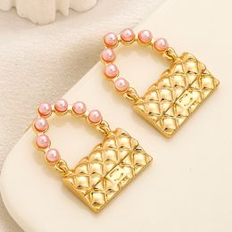 Womens Wedding Jewellery Designer Earrings Ear Stud 18K Gold Plated Copper Earring Fashion Brand Letter Imitation Pearl Exquisite Festivals Gift