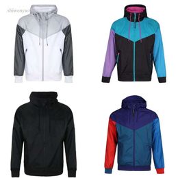 Fashion Mens Designer Jackets Long Sleeve Windbreaker Windrunner Men Full Zipper Wind Breaker Waterproof Jacket Hoodie Trench Coats Clothes123