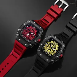 Wristwatches UTHAI BK138 Samurai Domineering Men's Watch Sports Fashion Waterproof Luminous Calendar Wine Barrel Quartz For Men