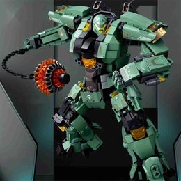 Model Building Kits Green Warrior Robot With Chain Hammer-The Ultimate Building Blocks Toy 542pcs toy giftL231216