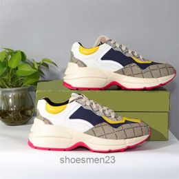 Mouth with Rhyton Designer Wave Shoes Beige Men Sneaker Trainers Vintage Luxury Chaussures Ladies Shoe Fashion Sneakers TZCC