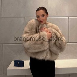 Women's Fur Faux Fur Chic Street Blogger Fashion Girls 2023 Winter Trendy Faux Raccoon Fox Fur Coat Jacket Women Thick Warm Cropped Fluffy Overcoats J1219