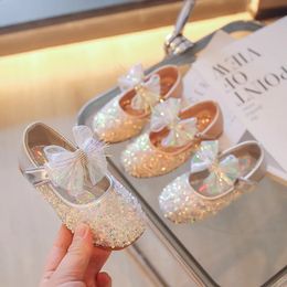 Flat Shoes Children Bling Princess Shoes Party Wedding Girls Shoes Sequined Oxfords Kids School Performance Mary Janes Flats For Girl 231219