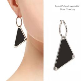 Classic Metal Triangle Charm Earrings Designer Letter Circle Eardrop Europe America Women Pendant Studs For Party Jewellery Gift2501