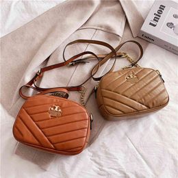 2021 Early Autumn New One Shoulder Chain Bag Women's Fashion Texture Large Capacity Soft Camera Bag Messenger Small Square190m