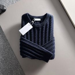 The well-known designer designs the woolen sweater men's round neck long sleeve sweater 2023 autumn and winter style warm preservation leisure sweater