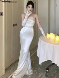 Basic Casual Dresses French Sexy Bodycon Sleeveless White Wedding Dresses Women Elegant High Waist Party Prom Mermaid Robe With Belt Ladies Vestidos YQ231219