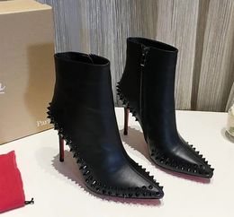 New popular rivet pointed boots designer French fashion slim fit short boots versatile side zipper comfortable shoes EU35-42 with box