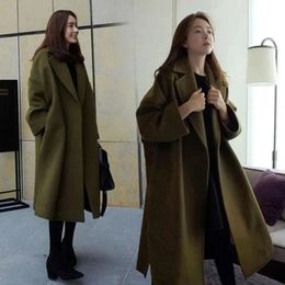 Women's Wool Blends 2023 Autumn and Winter Woolen Coat Thickened Large Korean Version Loose Medium Long Dress 231218
