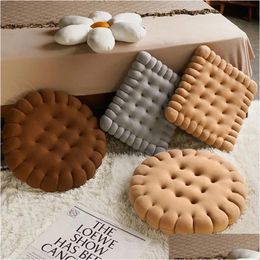 Dolls Real Life Biscuit Shape Plush Cushion Soft Creative Pillow Chair Car Seat Pad Decorative Cookie Tatami Back Sofa Home 231122 D Dhj01