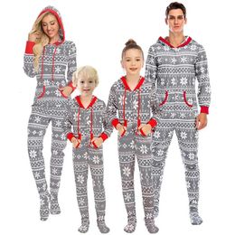 Family Matching Outfits Winter Year Christmas Pyjamas Mother Kids Clothes For Clothing Set Outfit 231218