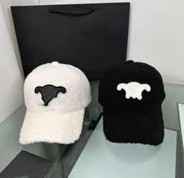 New Lamb Fur Hard Top Peak Cap Show Face Little Autumn Winter All-Match Men and Women Warm Baseball Caps