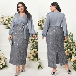 Grey Sequined Plus Size Mother Of The Bride Dresses Long Sleeves Wedding Guest Dress Ankle Length Sheath V Neck Evening Gowns