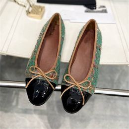 Chaneles Leather Shoes High Fashion Dress Heel Women Metal Buckle Letter Wedding Party Business Casual Flat Shoes 011-09