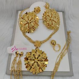 Wedding Jewellery Sets Gold Plated Flower Women Weddings Necklace and Earrings Bangle Ring Bridal Set for Dubai African Party Gifts 231219