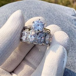 New Sparkling Luxury Jewelry Couple Rings Stunning 925 Sterling Silver Oval Cut White Topaz CZ Dimond Gemstone Women Wedding Brida222Z