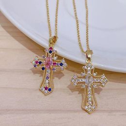 Pendant Necklaces Zircon Cross Necklace Copper 18K Gold Plated For Women Men Gothic Jewelry Classic Accessories Wholesale