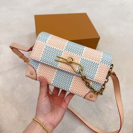 Luis Vuittons Bag Luxury Lvse Women Latest Louisehandbag Mini Designer Crossbody Bag Bags Fashion Chain Designer Shoulder Bags Small Square Handbag