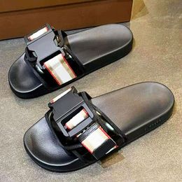 Beach Sandals Designer Mens Slides Vintage Plaid Slipper Real Leather Shoe With Belt 501