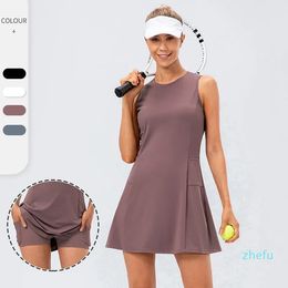 Conjoined Tennis Skirt Yoga Fitness Dress Brocade Naked Breathable Anti -light Casual Golf Sports Short Skirt Two-piece Suit