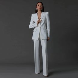 Ternos femininos Blazers Mulheres Brancas Calças Skinny Conjuntos 2 Pcs Blazer Único Breasted Festa de Noite TailoreMade Wear Formal Mãe Vestido 231219