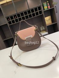 Designer Minutminut Leather Hobo Bag Half moon package Underarm Bag Handbag Single Shoulder Bag Luxury Metal Engraved Logo Lock Buckle Open High Quality Women's Bag