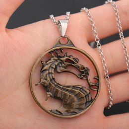 Pendant Necklaces Game Mortal Kombat Necklace Metal Alloy Animal Dragon Key Ring Holder Chaveiro Gift For Men Car Accessories Fans
