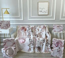 All-match Designer Blanket Throw Blankets Sofa Bed Plane Travel Coral Fleece Blanket Bath Towel Luxury Gift For Party Wedding