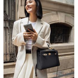 Akilyle Luxury Designer Totes Bag layer cowhide second-generation bag 28cm advanced bag handbag for women