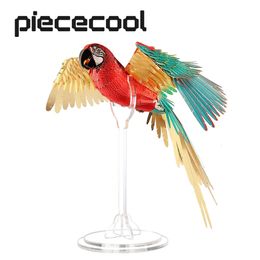 3D Puzzles Piececool Metal Puzzle Scarlet Macaw Model Building Kits Jigsaw for Teen Brain Teaser Adult 231219