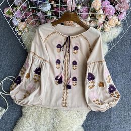 Women's Blouses Blouse Women O Neck Lantern Sleeve Embroidery Loose Blusa Feminina Autumn Ethnic Style A-line Camisas De Mujer Lace-up