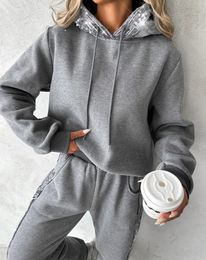 Women s Two Piece Pants Set Women Outfit Autumn Fashion Contrast Sequin Hooded Long Sleeve Sweatshirt Pocket Design Daily Sweatpants 231219