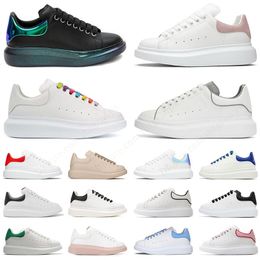 2023 New White Oversized Sneakers Womens Mens Leather Shoes Platform Sneakers Flat Casual Party Wedding Shoes Black Grey Pink Green Suede Sports Sneaker Size 35-45