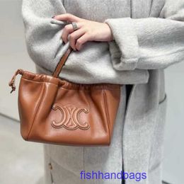 Top Original Wholesale's Tote Bags Online Shop Online Arch Arch Genuine Leather Womens Bag 2023 Nuovo secchio per acqua madre Culcatore Tote con logo reale