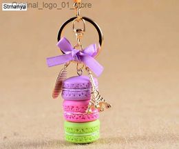 Keychains Lanyards New Cake Key chain fashion car Key Ring Women bag charm accessories France Cake Macarons with Eiffel Tower Keychain gift Jewellery Q231219