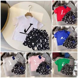 2024 Newest Designer baby set kids sets kid designer toddler t shirt clothing boys girl tracksuits Short Sleeve suits tops luxury summer Classic letters 7 colours