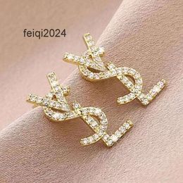 18K Gold Plated Austrian Crystal Letter Stud for Women European and USA Popular Simple Designer Wedding Bride Jewellery Gift