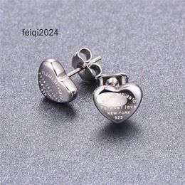 Designer Gold Heart Women's Cute size luxury letter stainless steel Steel Piercing Jewellery Gift Women's accessories