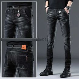 Men's Jeans Mens High Quality Classic Business Jeans Elastic Washed Denim Pants Straight Slim-fit Scratches Decors Fashion Casual Jeans; L231220