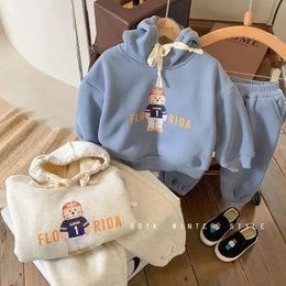 Clothing Sets Children's Set Autumn Winter Baby Boys Girls Suit Bear Hooded Integrated Velvet Thick Hooded Sweatshirt sweatpants Two-piece 231219