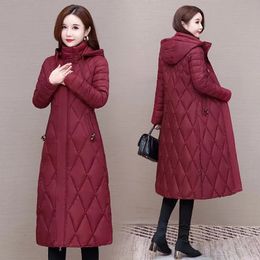 Mulheres de meia idade mãe longa jaqueta inverno mulheres com capuz parkas casaco feminino solto acolchoado algodão engrossar quente puffer jaquetas 231219