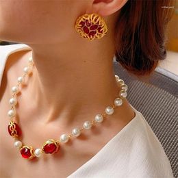 Pendant Necklaces Antique Vintag24K Metallic Red Glazed Large Pearl Necklace Exaggerated Vintage Collarbone Chain