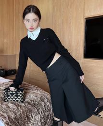 Luxury Autumn/Winter Women's Sweaters New Classic Fashionable Letter Logo Jacquard Versatile Black Grey V-Neck Fake Two Piece Knitted Shirt Collar